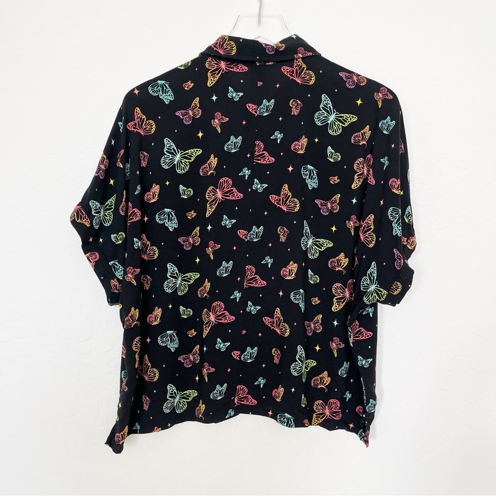 Hot Topic Butterfly Print Button-Up Shirt Black XL - Picture 8 of 10